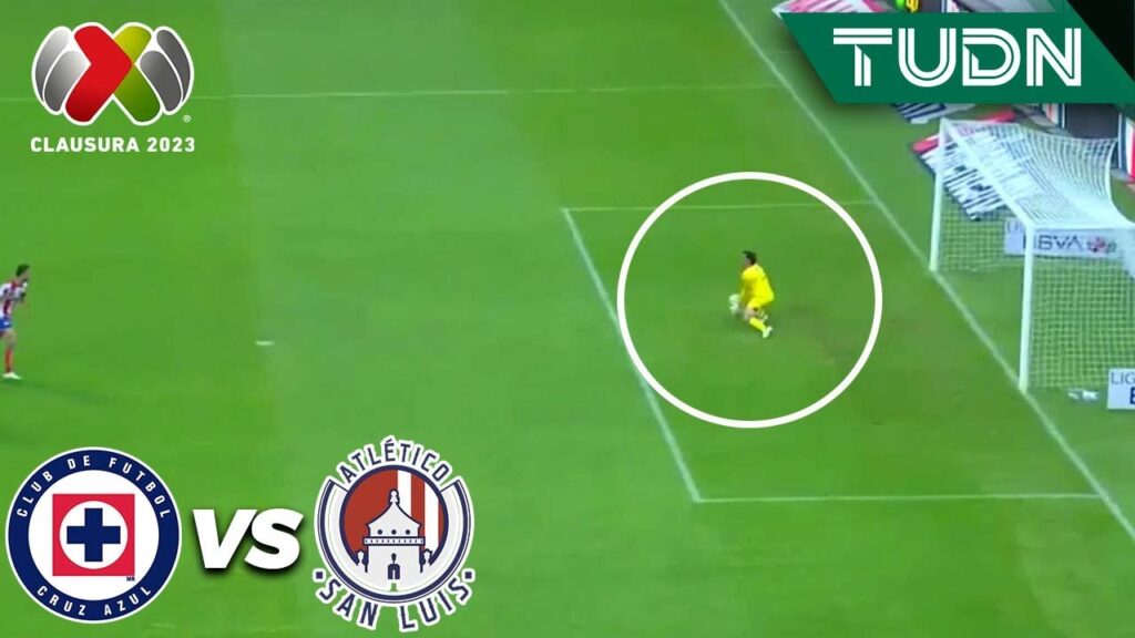 ¡TRAPITO! Barovero evita gol de Antuna | Cruz Azul 0-0 San Luis | CL2023 Liga Mx - J12 | TUDN