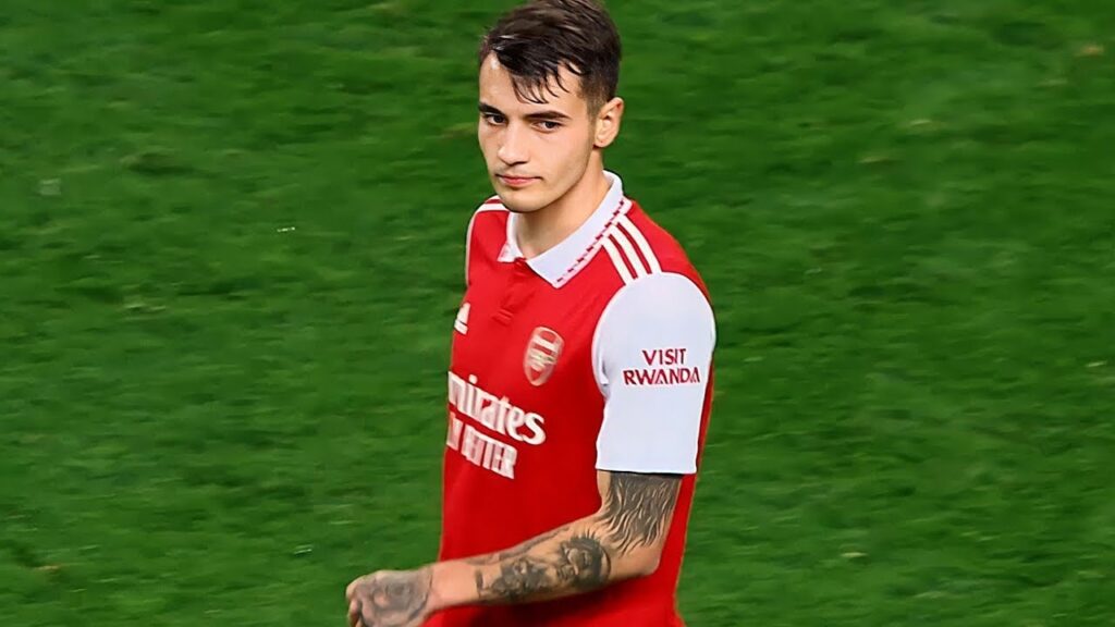 Nervous Jakub Kiwior vs Sporting Lisbon !