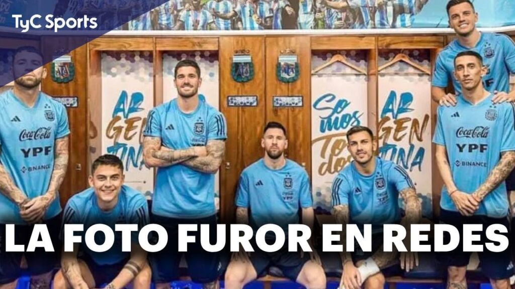 LA SELECCIÓN SE ENTRENA EN EZEIZA 🔥 LA FOTO QUE RECREARON MESSI Y SUS COMPAÑEROS, FUROR EN LAS REDES LA SELECCIÓN SE ENTRENA EN EZEIZA 🔥 LA FOTO QUE RECREARON MESSI Y SUS COMPAÑEROS, FUROR EN LAS REDES