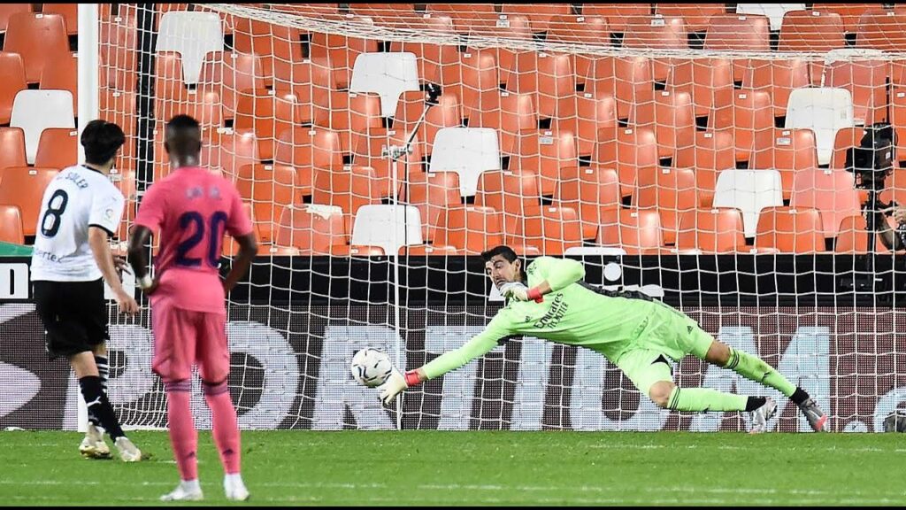 Penalty Carlos Soler vs Real Madrid || Valencia 4-1 Real Madrid