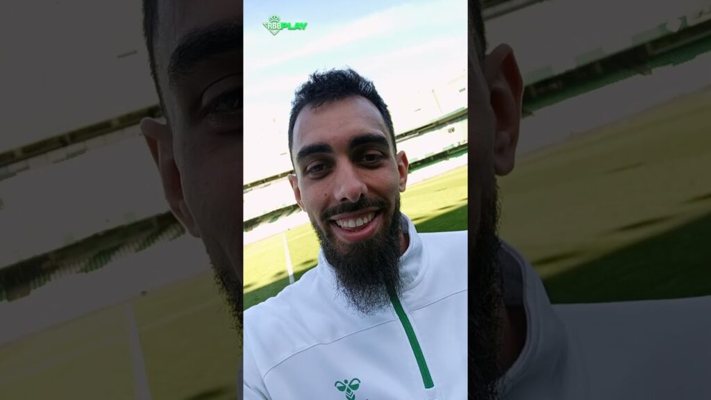 Sabaly por la banda, banda... 😃🐼