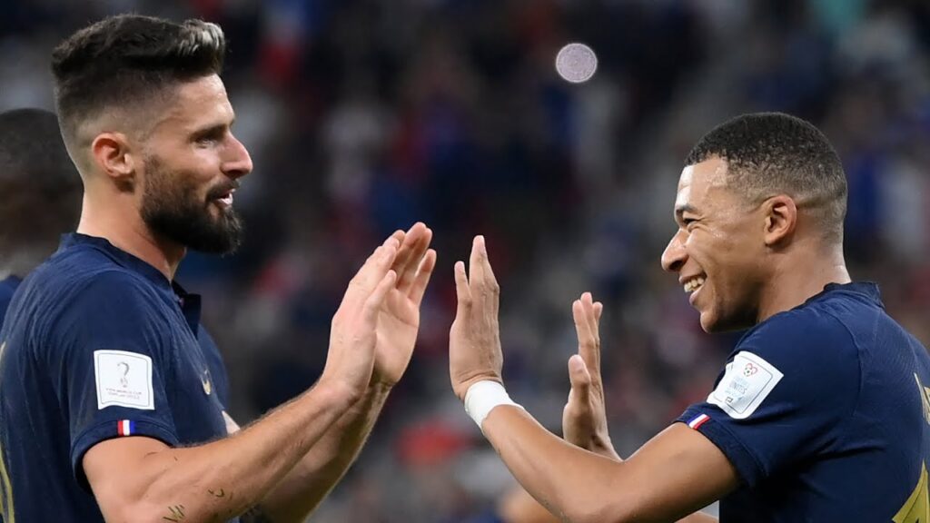 Mbappé capitaine des Bleus : «Un vrai leader sur le terrain» pour Olivier Giroud