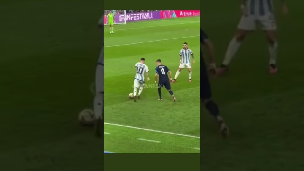 Leonardo Paredes protecting Lionel Messi