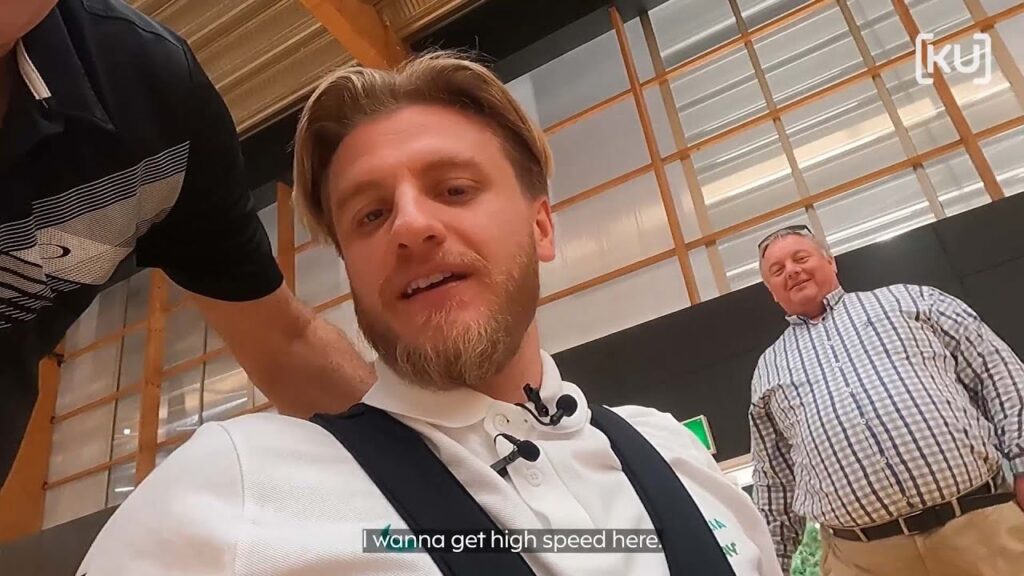 Protect Socceroos star Jason Cummings at all costs 🤣