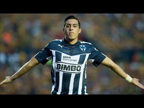 Why is Rogelio Funes Mori the best striker of all-time? | INSANE