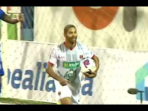 Álvaro Saborío es el atacante más efectivo del actual Campeonato Nacional