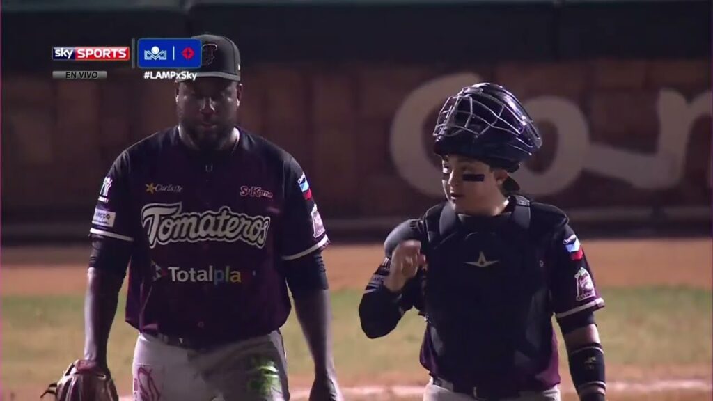 Alberto Baldonado logra su séptimo salvamento de la temporada.