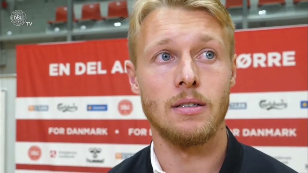 Simon Kjær about Kasper Schmeichel - He's A World Class Goalkeeper
