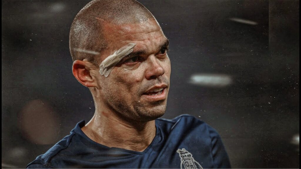 Pepe vs Juventus | Champions League