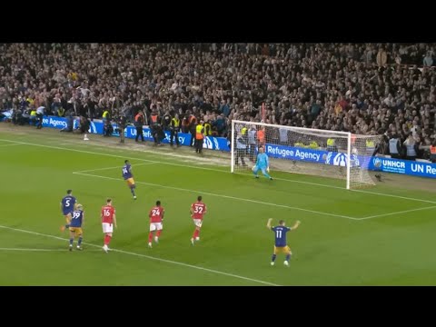 Alexander Isak And Kieran Trippier Mind Game Penalty Against Nottingham Forest