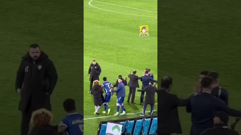 مشادة بين البليهي وفلاديمير بعد نهاية المباراة