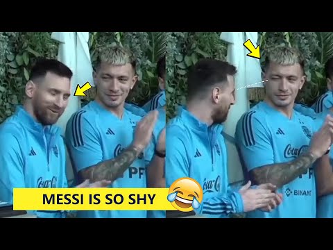 Lionel Messi's Shy Reaction When Lisandro Martinez Winked at Him🤣🤣