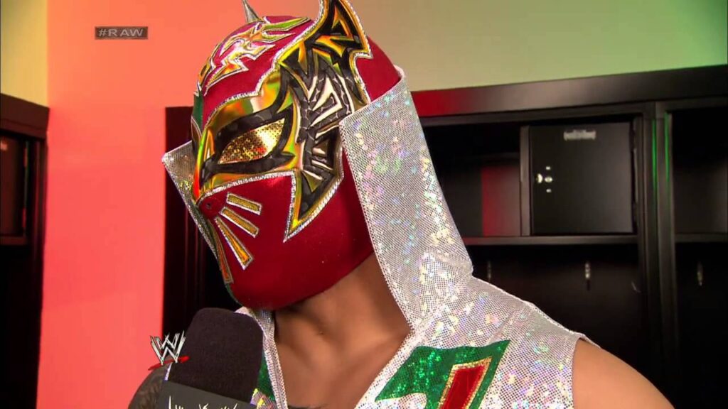 Ricardo Rodriguez interviews Sin Cara