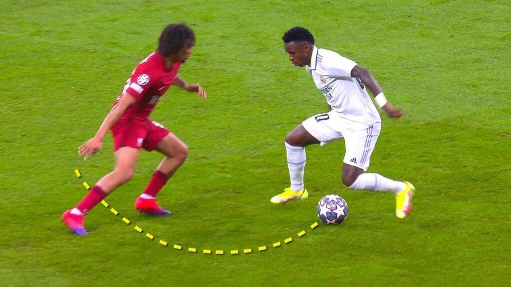 Vinicius Jr 100+ CRAZY Skills 🤯