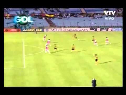 Golazo del Tornado Alonso contra Tacuarembo