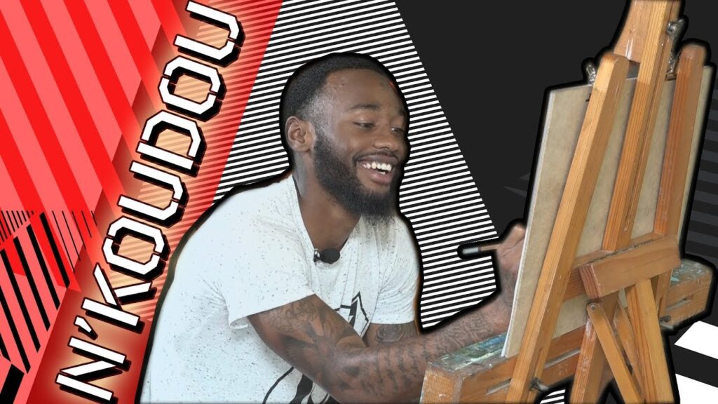 N’Koudou Karakalemle Kız Kulesi’nin Manzarasını Ve Amblemimizi Yaptı N'Koudou Karakalemle Kız Kulesi'nin Manzarasını Ve Amblemimizi Yaptı