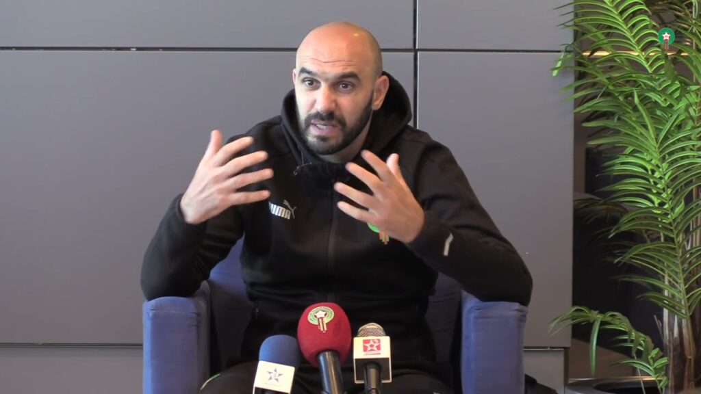 الندوة الصحافية للسيد وليد الركراكي قبل لقاء البيرو