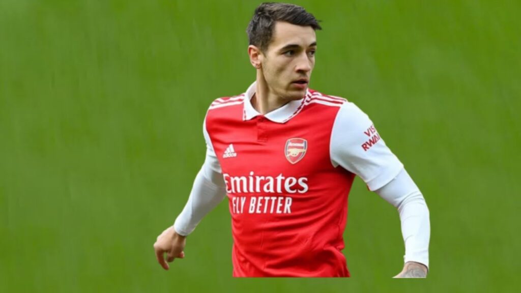 Jakub Kiwior EPL debut vs crystal palace showed smart passes &tackle