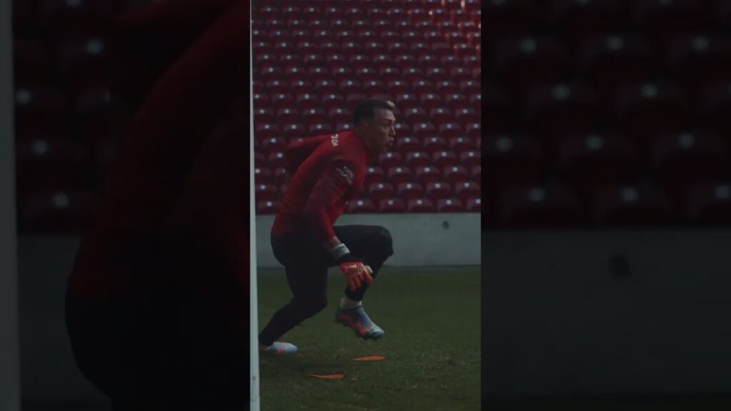 💪🏻🧤 Fernando Muslera sakatlığı atlattı! #shorts #gs #galatasaray