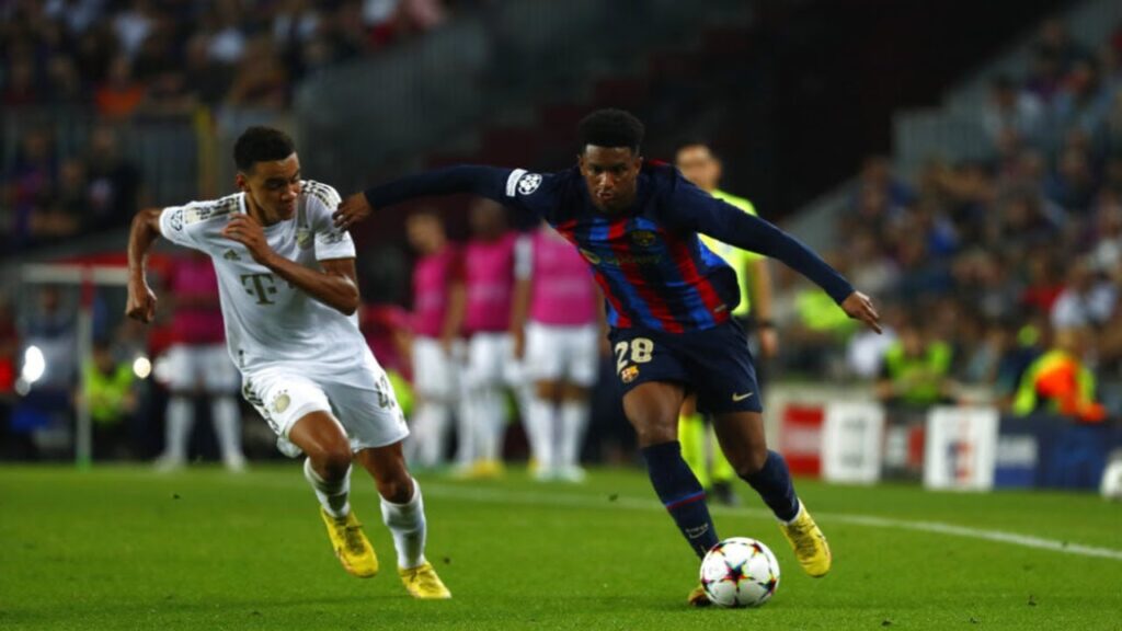 Alejandro Balde insane speed moments...