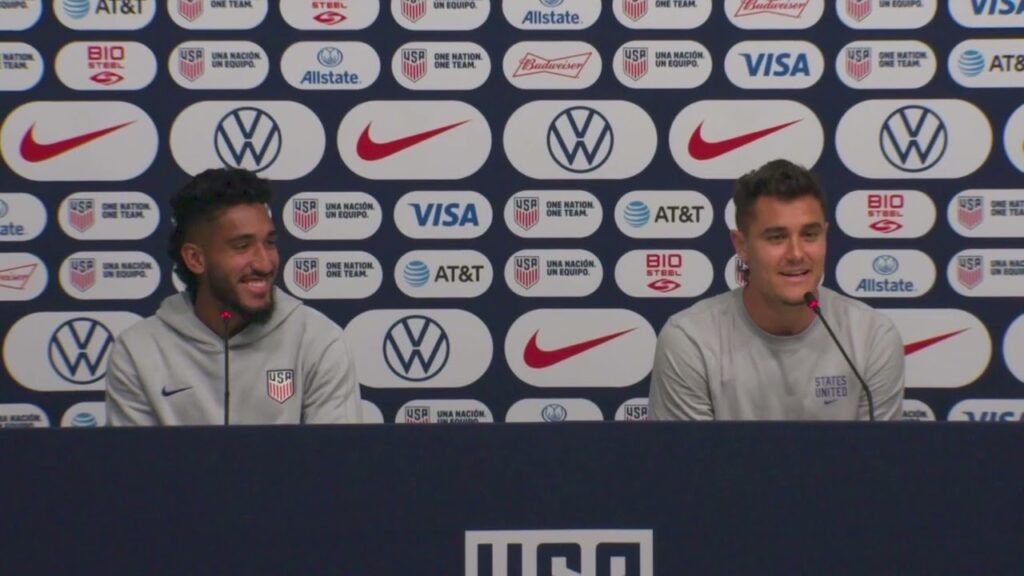 USMNT Jesus Ferreira and Aaron Long talk prior to their debut in Qatar 2022