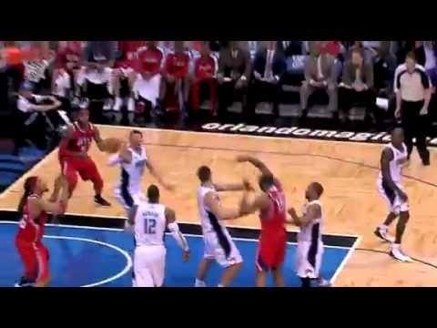 Dwight Howard MONSTER Block on Etan Thomas (6ft.10), April 16, 2011