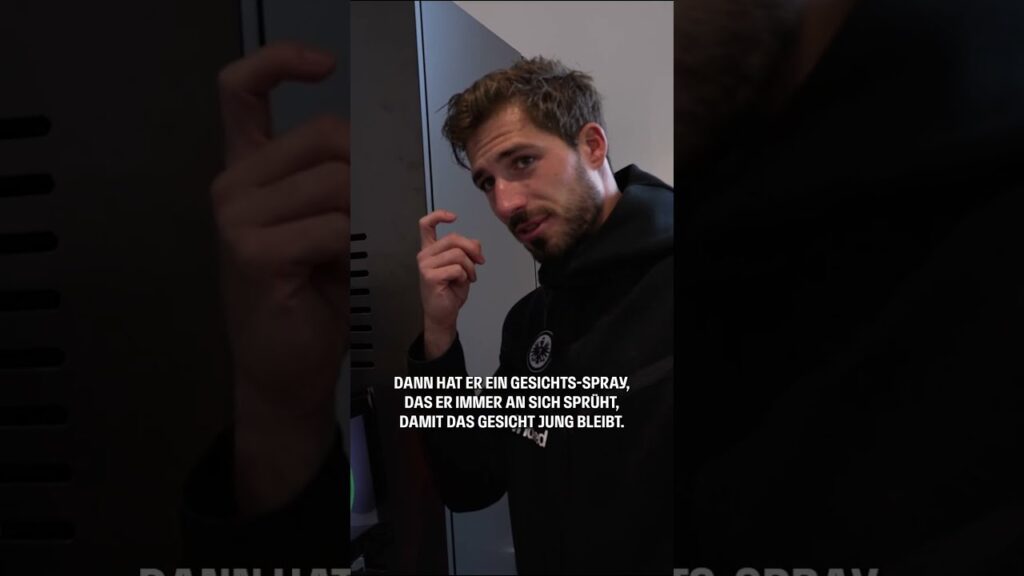 Das möchte sich Kevin Trapp von Makoto Hasebe abschauen 🫖 #Shorts