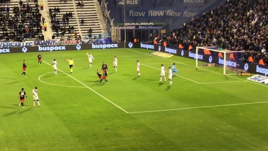 Gol de Nicolás de La Cruz | Vélez 1 - River 2 | Copa de la Liga | Fecha 8