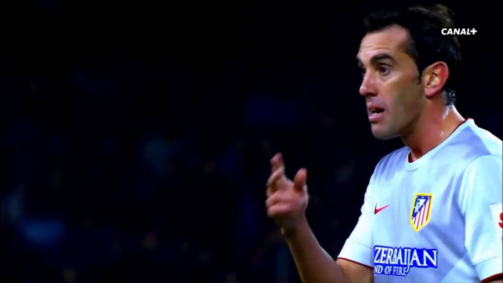 Godin - Esto es fútbol, no cartas!