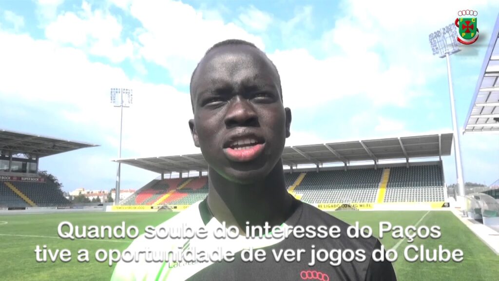 Awer Mabil chegou para o ataque pacense