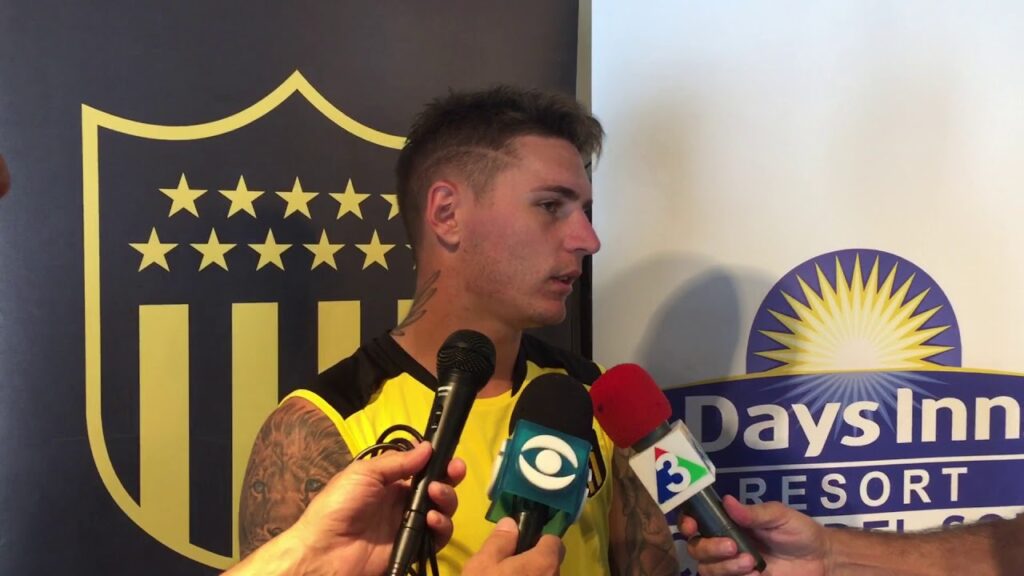 Atención a prensa de Guillermo Varela en Colonia, 10 de enero