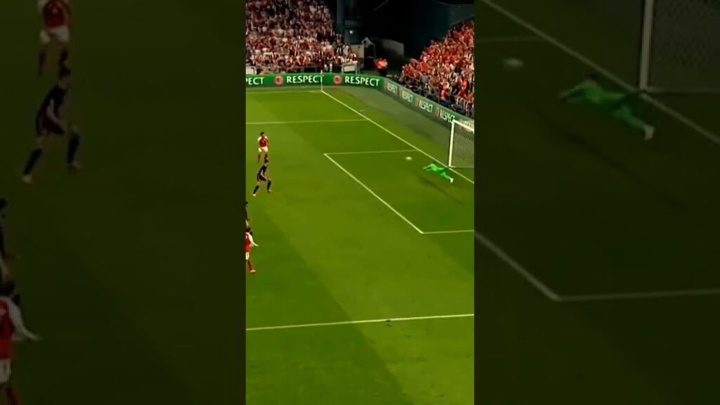 [DENvsCRO] Livaković save #croatia #football #shorts