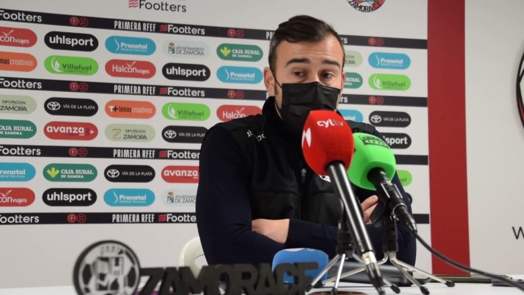 Rueda de prensa de Yago Iglesias tras la derrota del Zamora CF frente al Deportivo de La Coruña