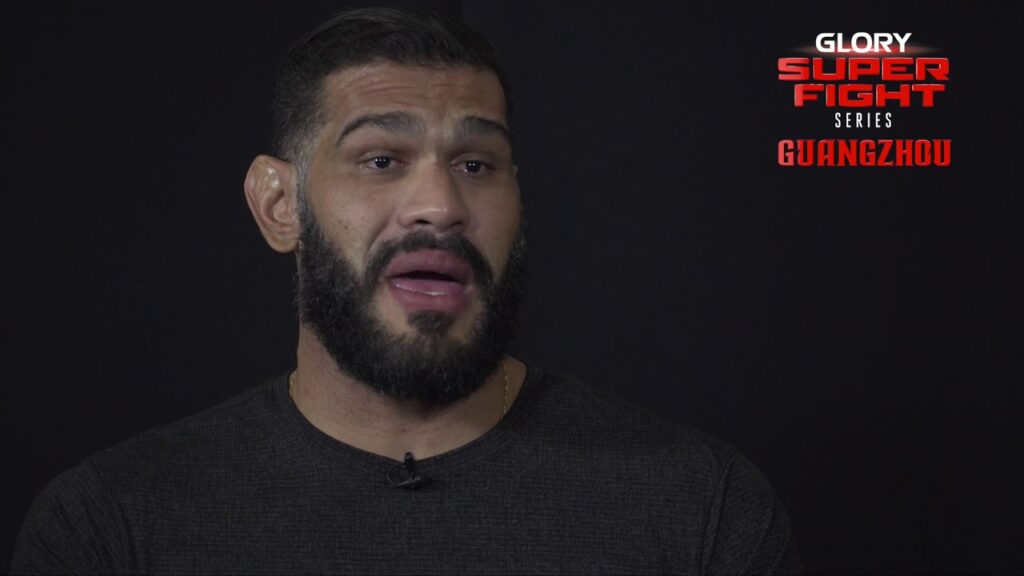 Antonio Silva planeja chocar o mundo