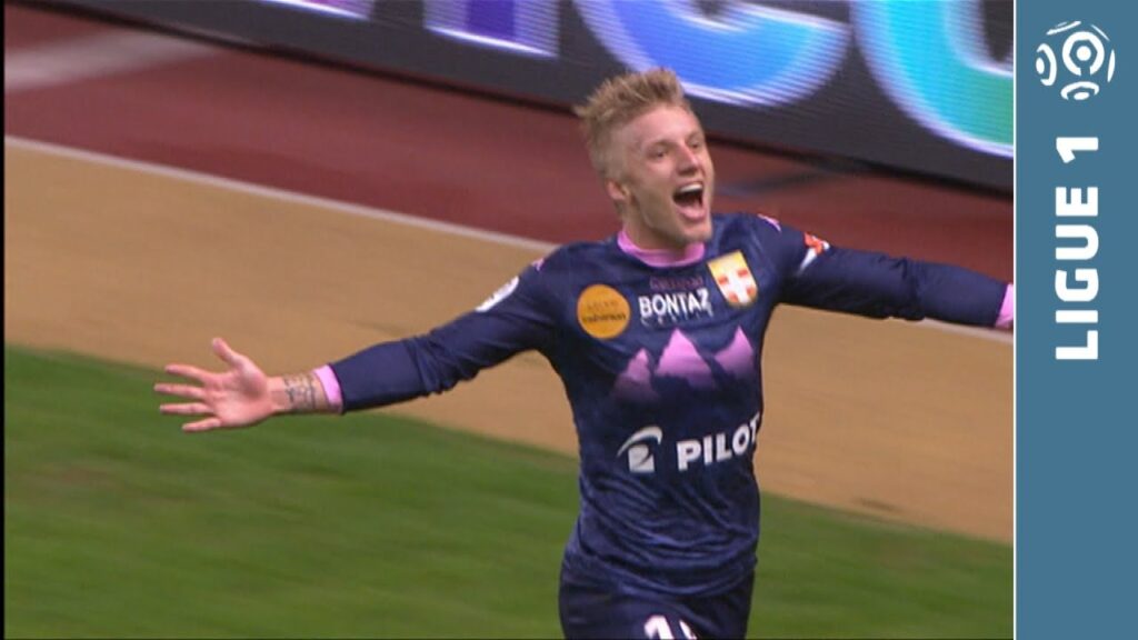 But Daniel WASS (20') - AS Monaco FC - Evian TG FC (1-1 - 2013/2014