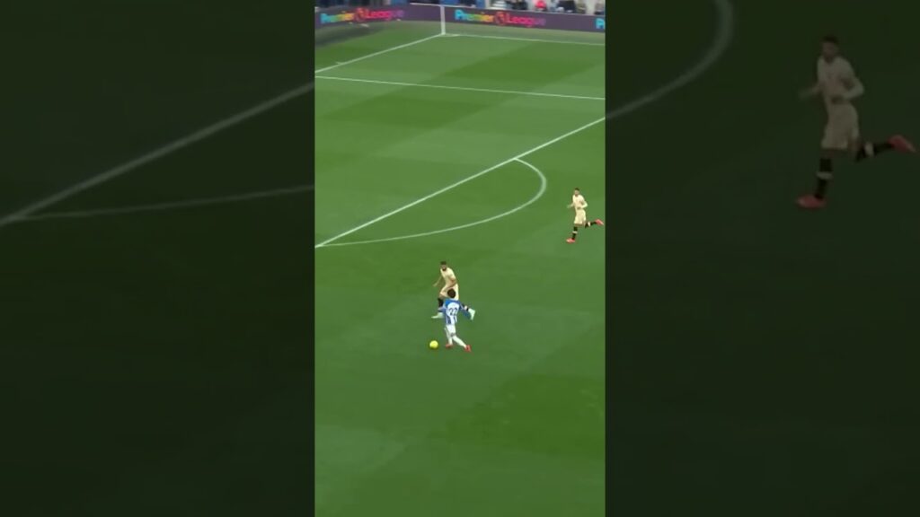 Kaoru Mitoma Studied Dribbling at University🎓 #football #shorts