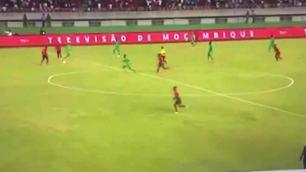 Regardez le But ⚽️ de Boulaye Dia - Mozambique 🇲🇿 VS Sénégal 🇸🇳