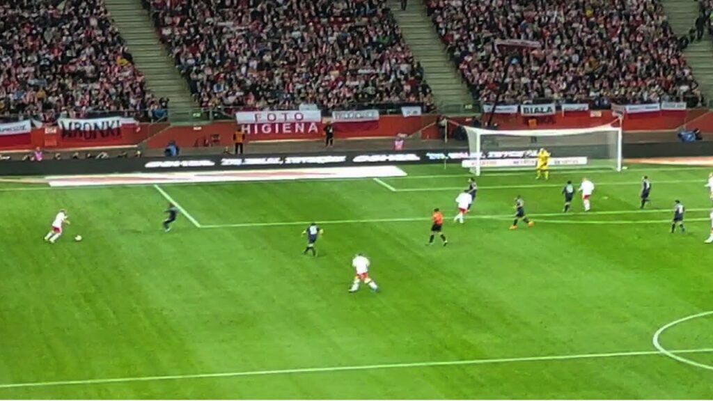 Karol Świderski gol na 1:0 Polska - San Marino | 09.10.2021