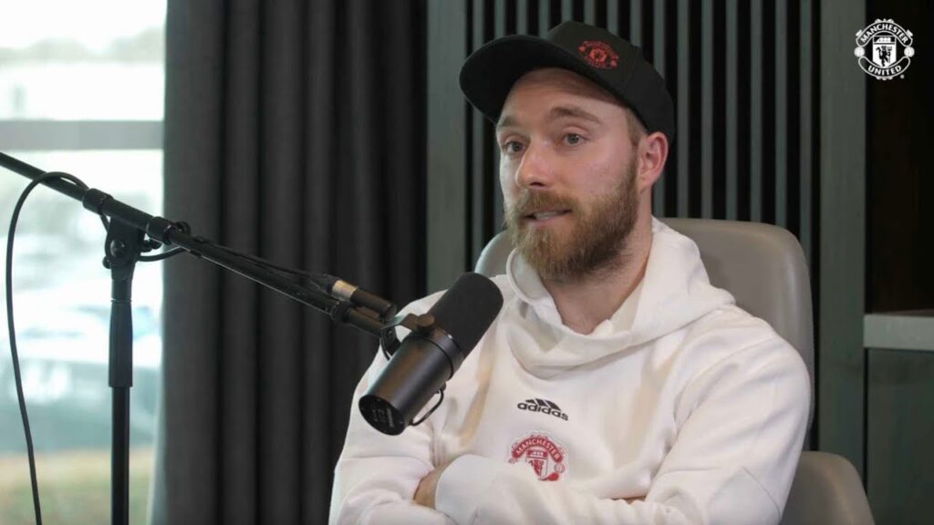 Christian Eriksen takes us back to the summer with the story of how he joined Man Utd. 😁 #eriksen