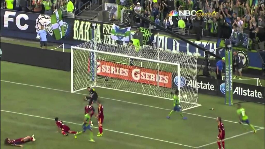 DeAndre Yedlin 2013 Under Control HD