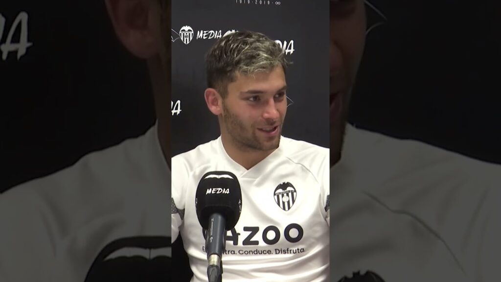 Hugo Duro: "En el campo la afición ayuda una barbaridad al equipo"