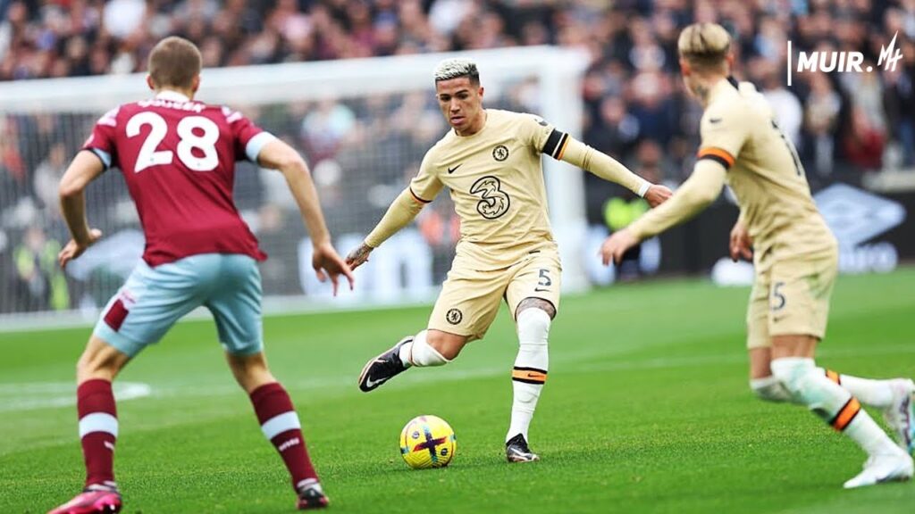 Enzo Fernandez Doesn't Make Normal Passes