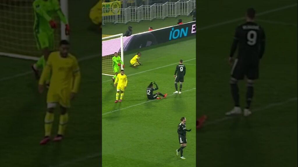 Angel Di Maria’s third goal vs Nantes 🤍🖤🔥