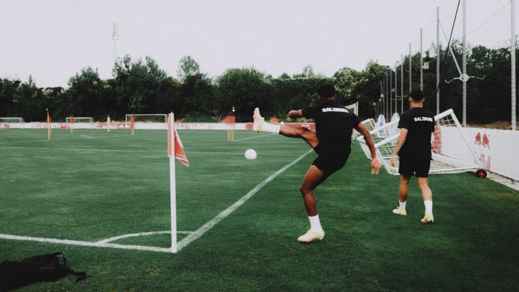 Krummes Ding! ↩️ Kurvendiskussion à la Adamu und Okafor 📐