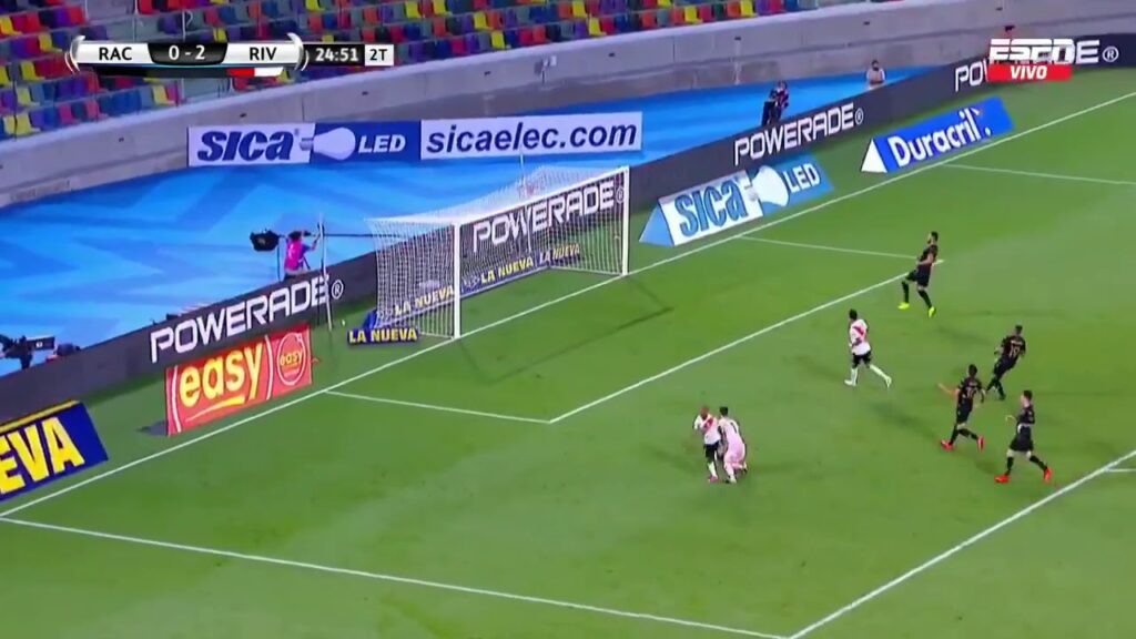 Gol de Nicolás de la Cruz | Racing vs River