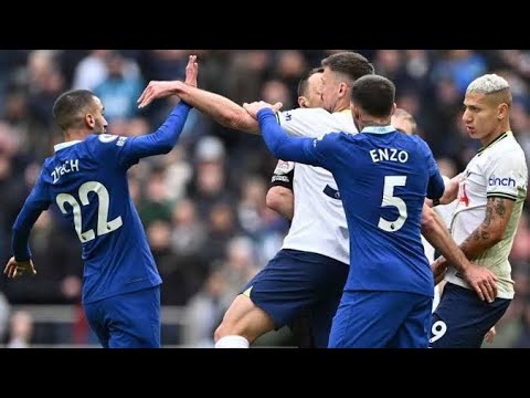 Hakim ziyech red card withdrawn after a VAR review | chelsea vs tottenham fight