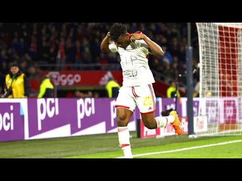 AJAX 4-0 SPARTA ROTTERDAM : KUDUS MOHAMMED SCORES SUPER FREE KICK AND PAYS TRIBUTE TO CHRISTIAN ATSU