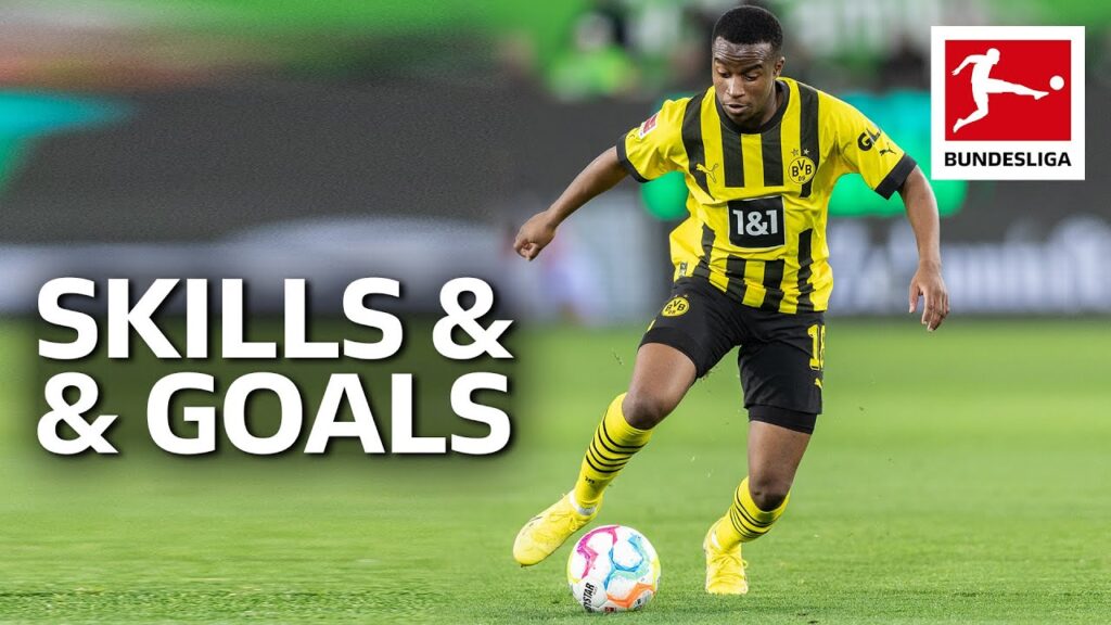 Youssoufa Moukoko - Magical Skills & Goals