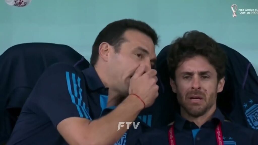Lionel Scaloni & Pablo Aimar Reaction to Lionel Messi's Goal | Argentina 2-0 Mexico