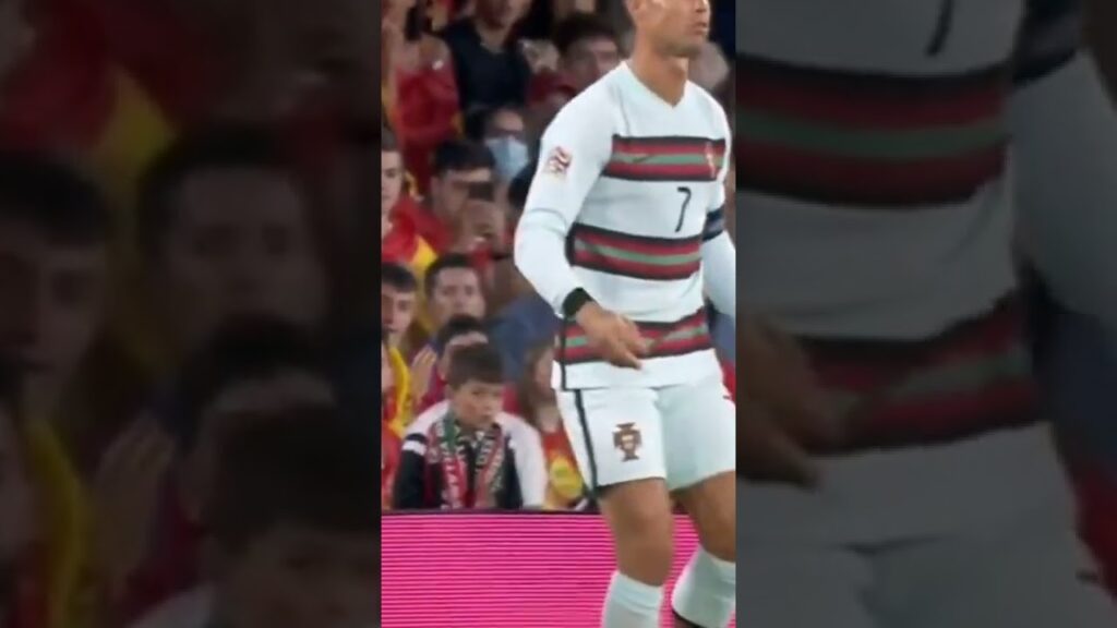 Cristiano Ronaldo Fight Azpilicueta😱🐐